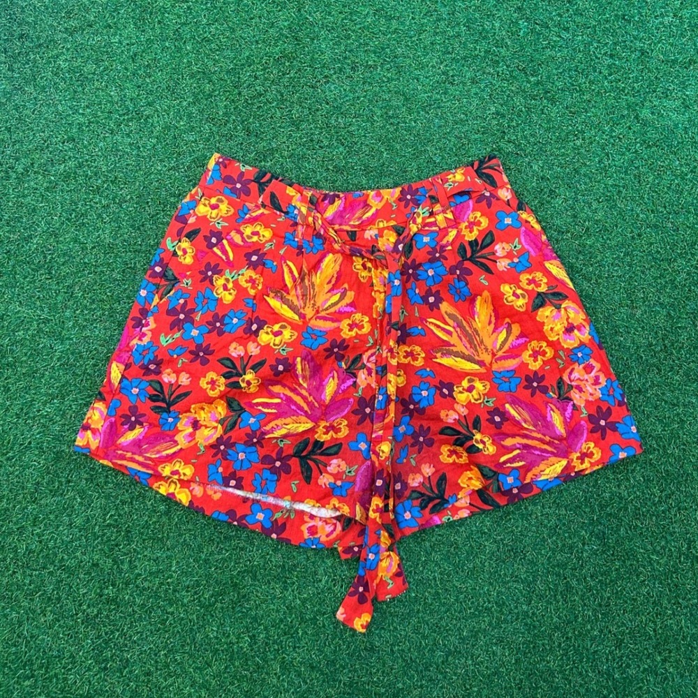 Calli Tropical‎ Floral Linen Blend High Rise Tie Waist Shorts Red Size 10